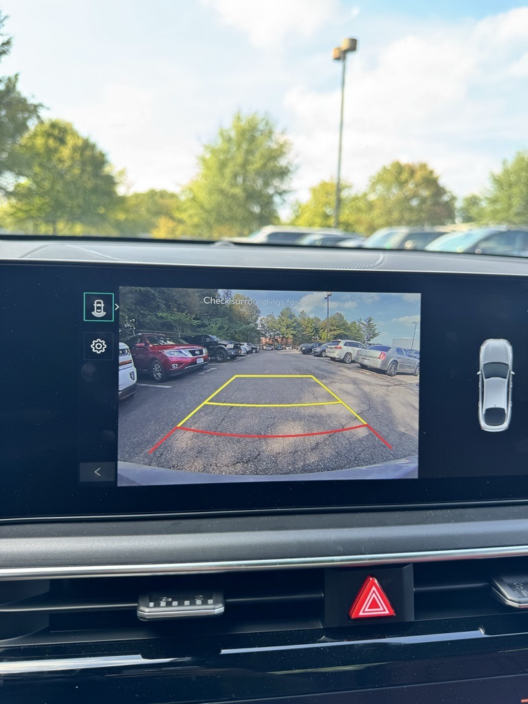 2025 Kia K5 GT-Line photo 9