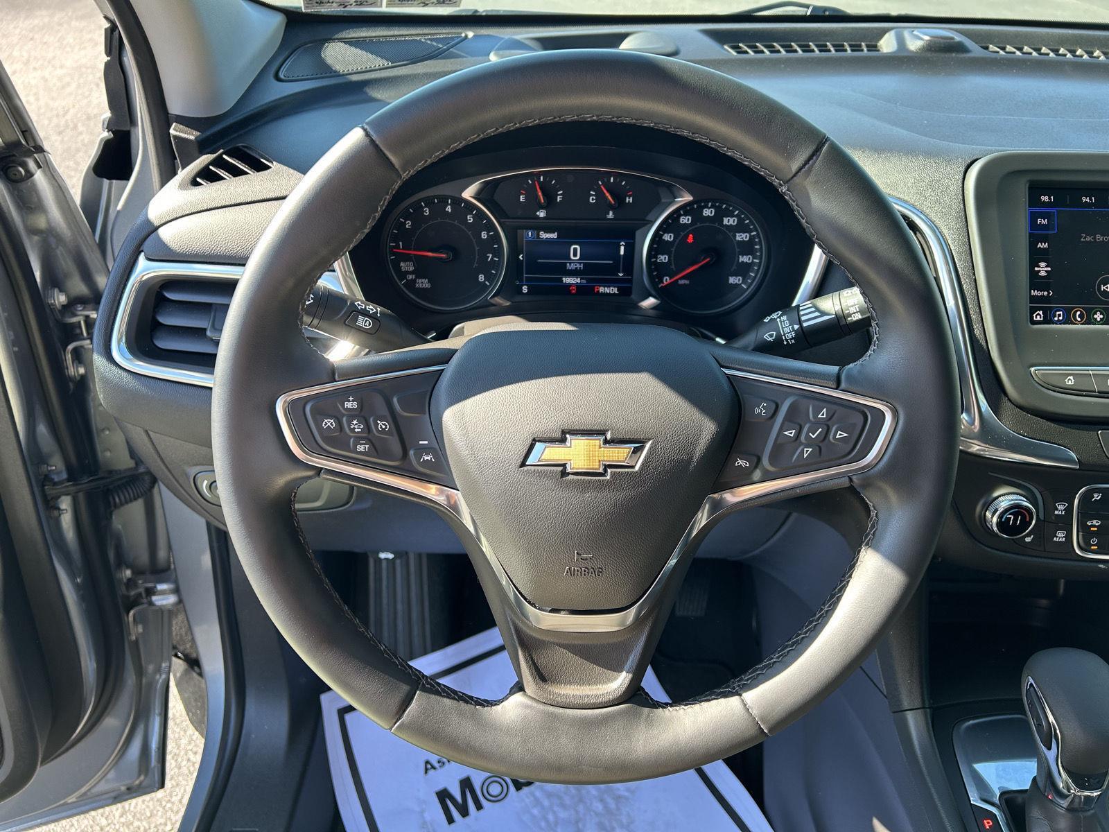 2024 Chevrolet Equinox LT photo 12