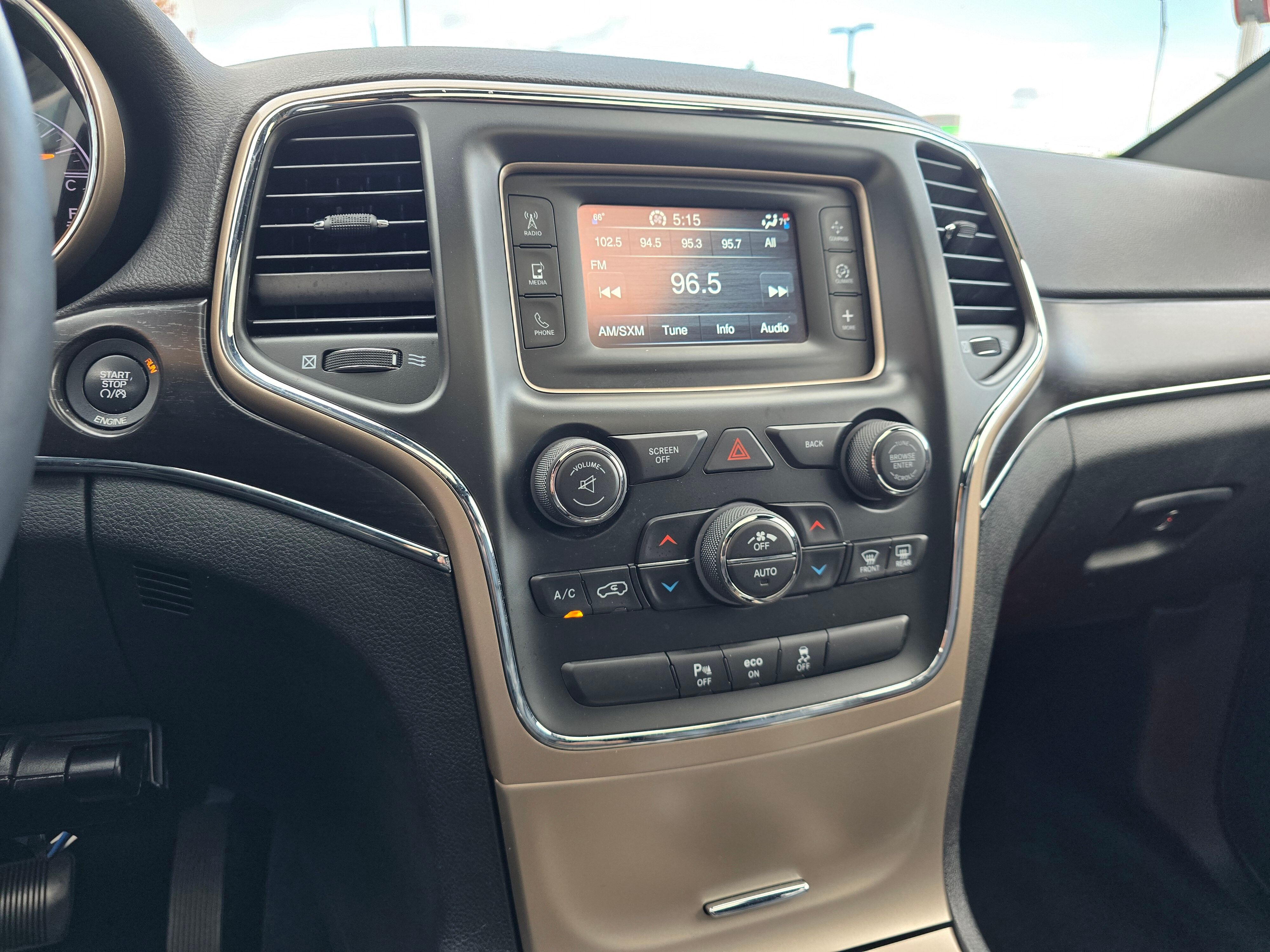 2014 Jeep Grand Cherokee Limited photo 8