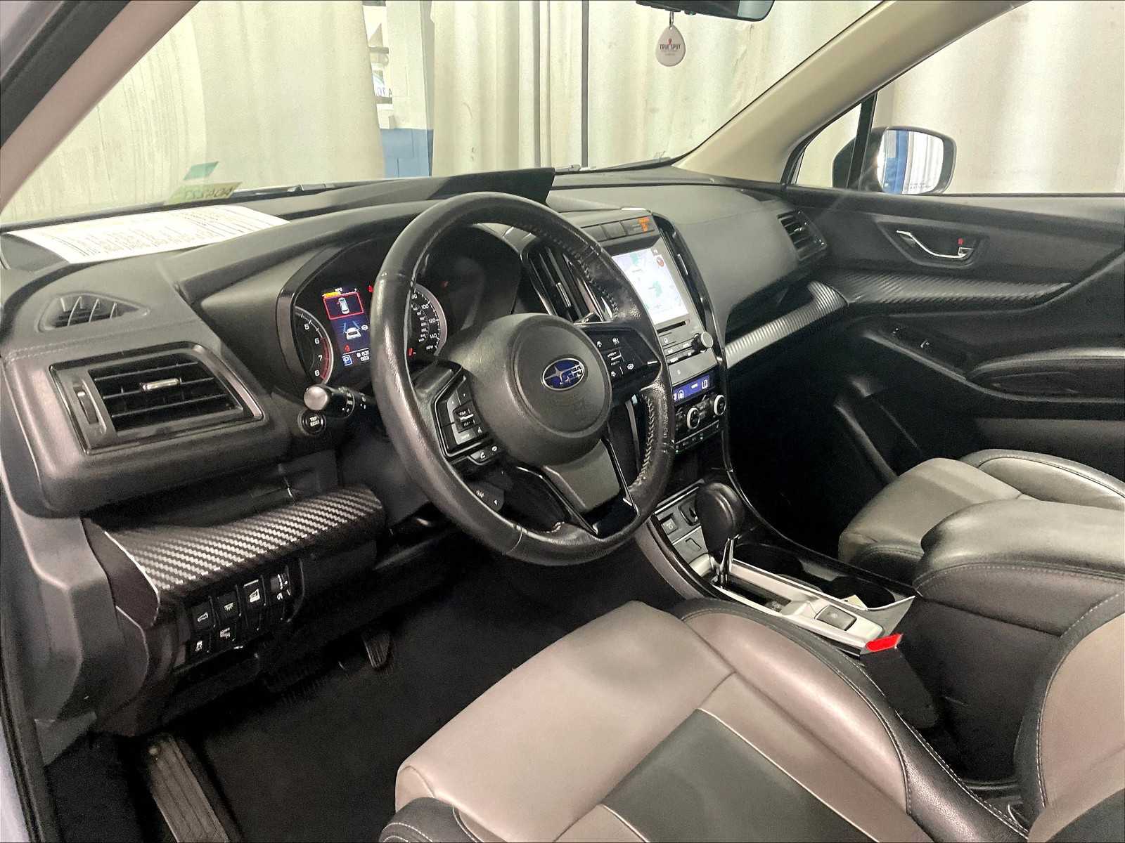 2022 Subaru Ascent Onyx Edition photo 7