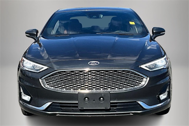 2020 Ford Fusion Energi Titanium photo 3