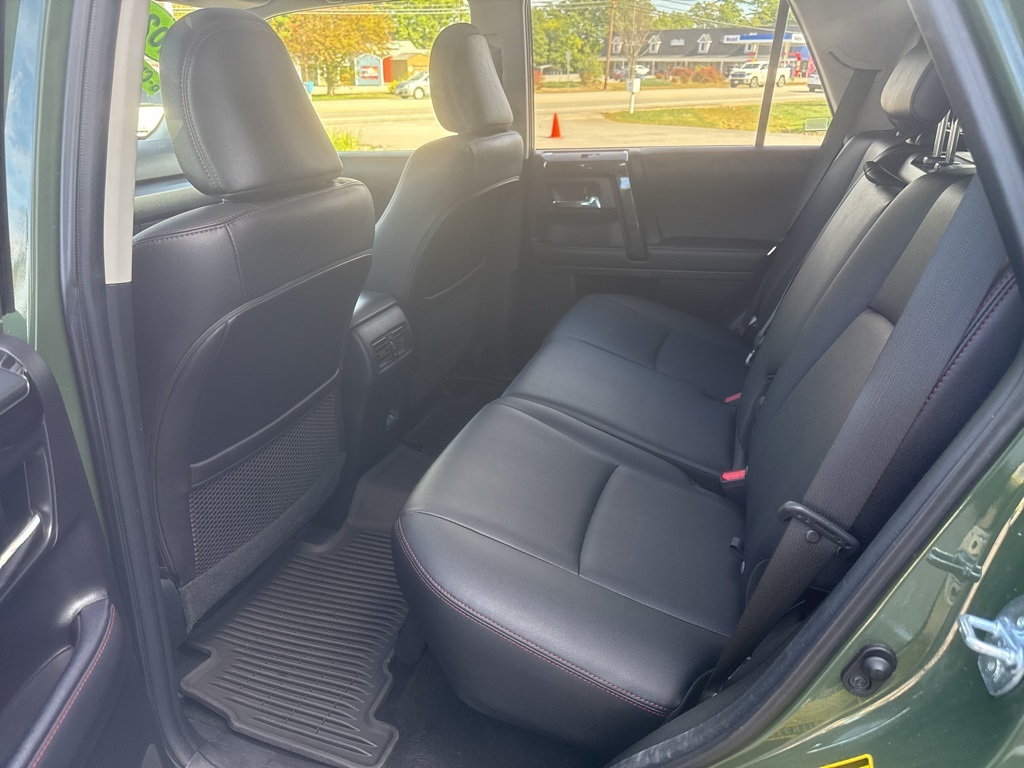 2022 Toyota 4Runner TRD Off-Road Premium photo 19