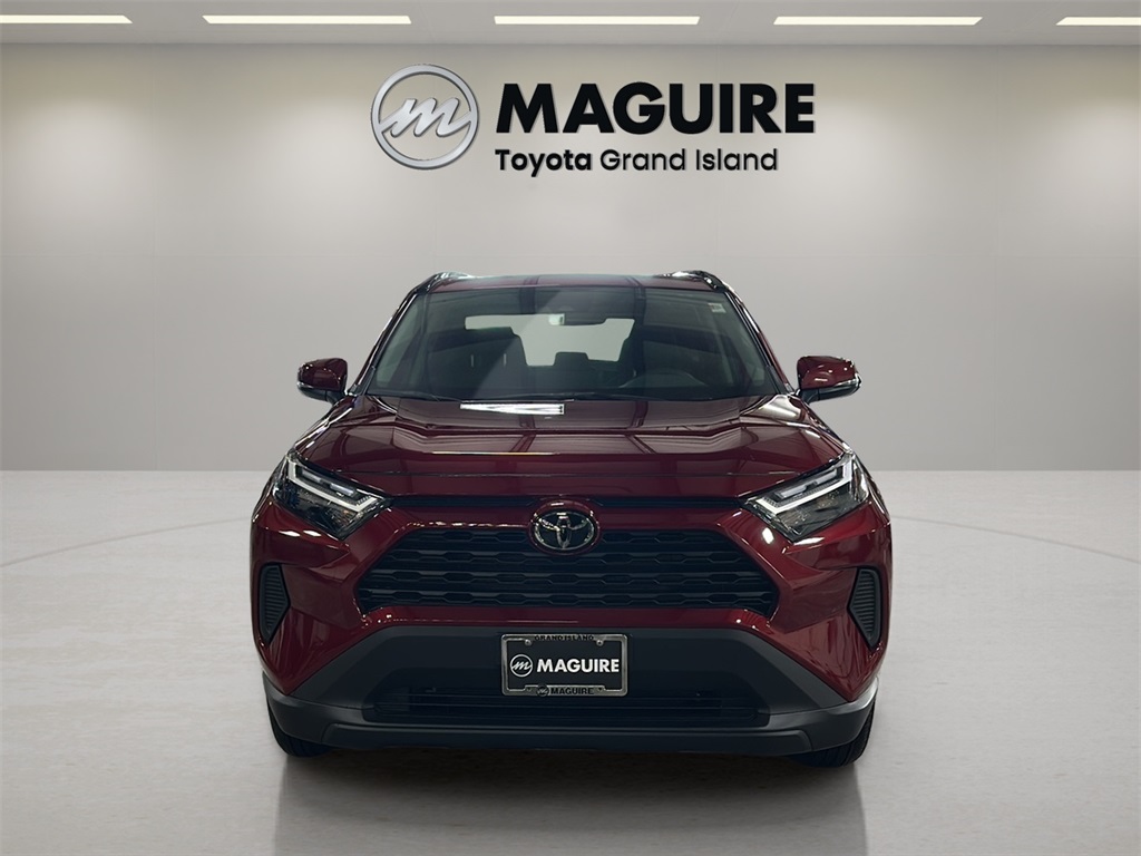 2024 Toyota RAV4 XLE photo 8