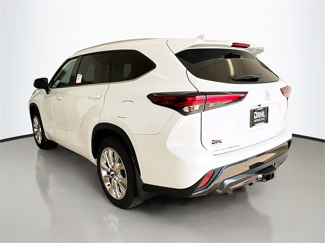 2025 Toyota Highlander Limited photo 34