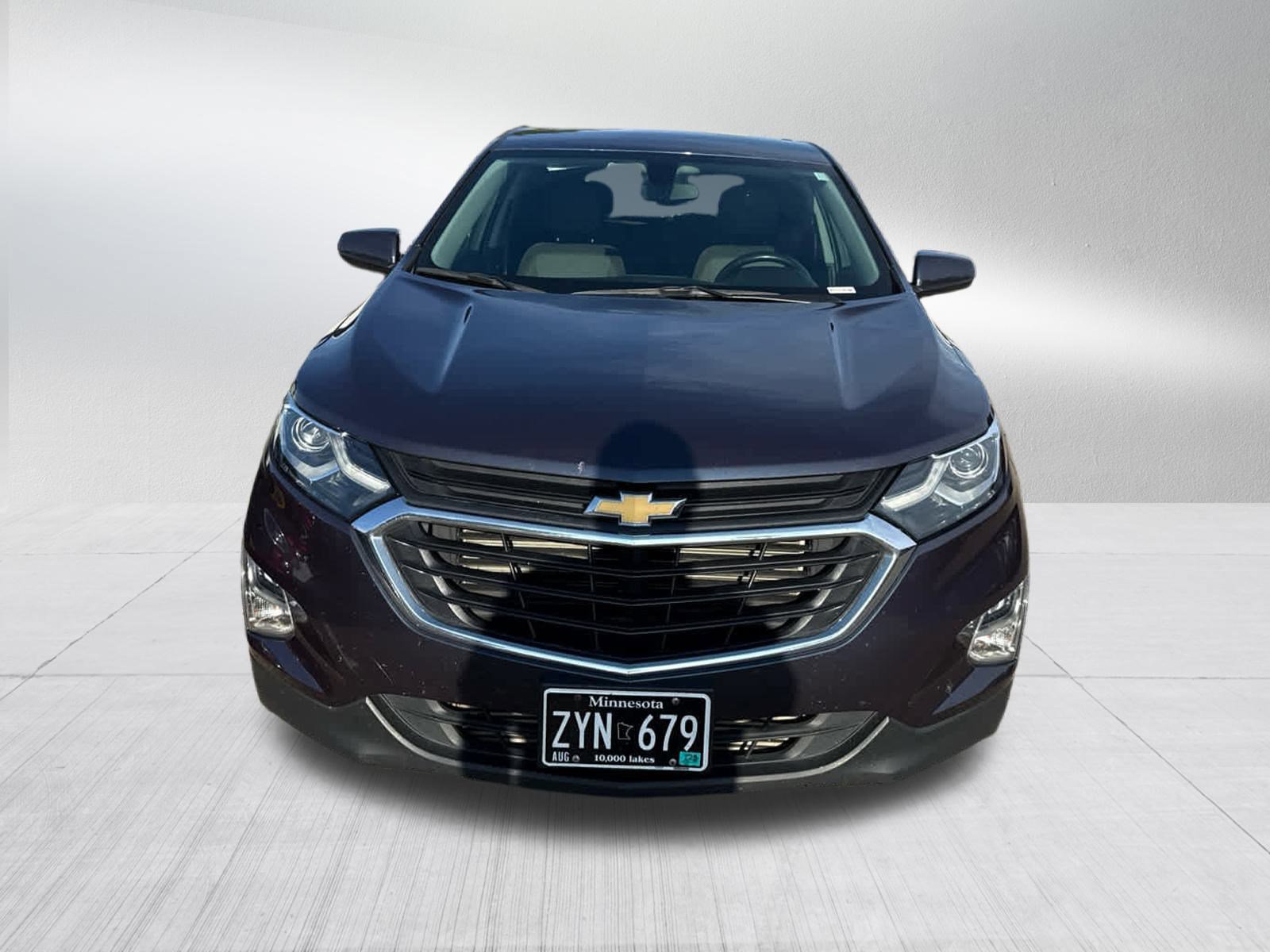 2018 Chevrolet Equinox LT photo 2