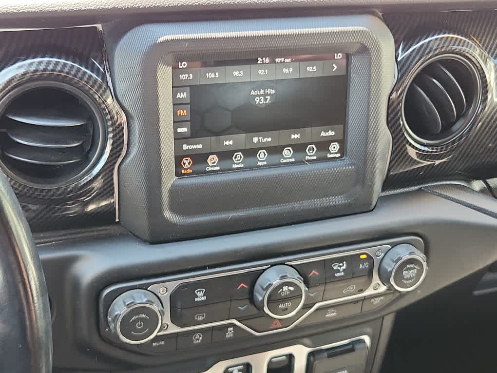 2021 Jeep Wrangler Islander photo 11