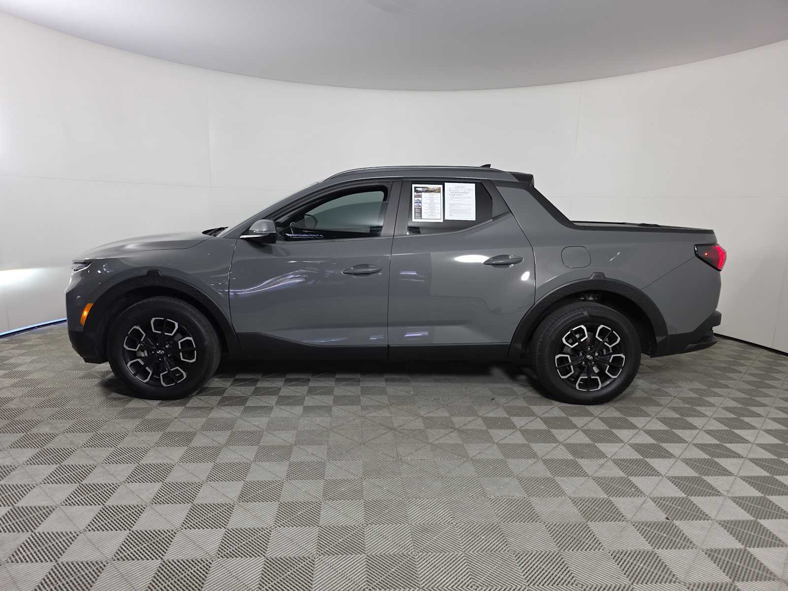 2022 Hyundai Santa Cruz SEL Premium photo 3