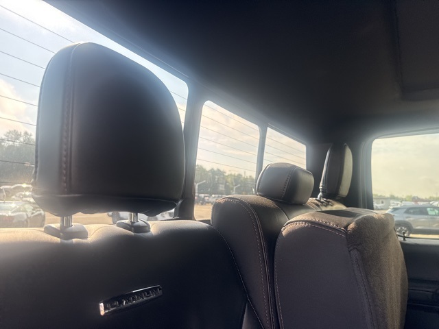 2021 Ford F-250 photo 15