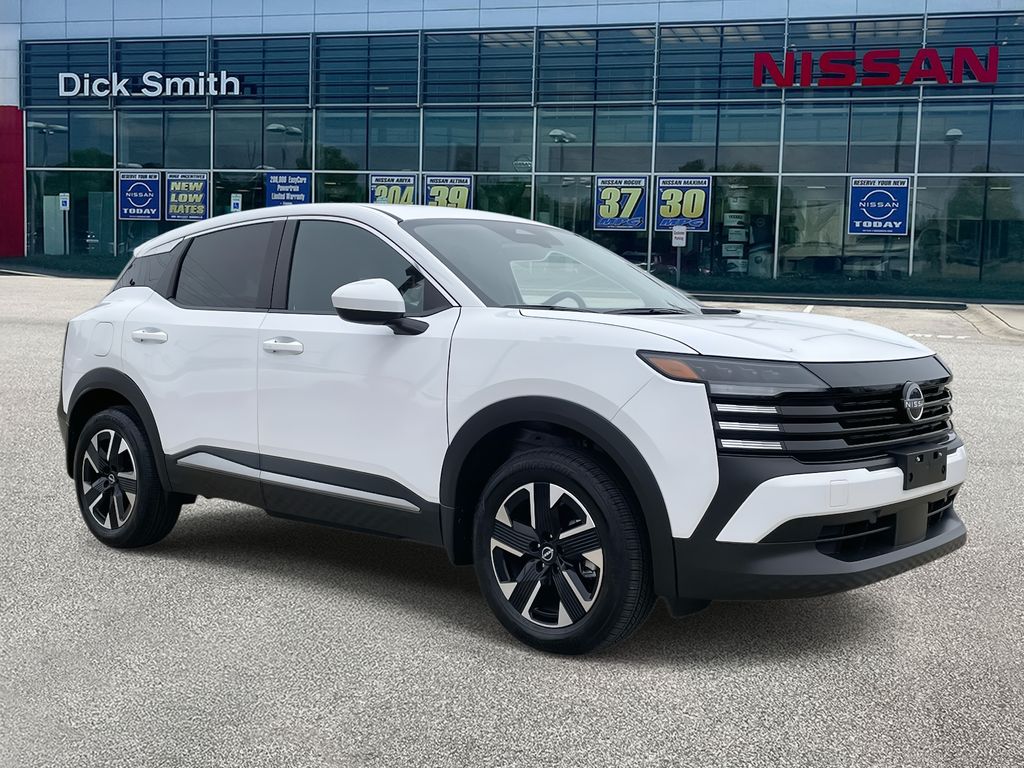 2025 Nissan Kicks SV AWD's photo