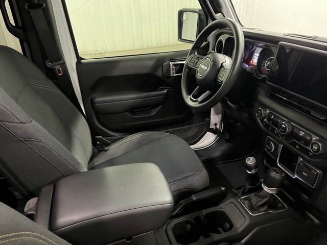 2024 Jeep Gladiator Sport photo 20