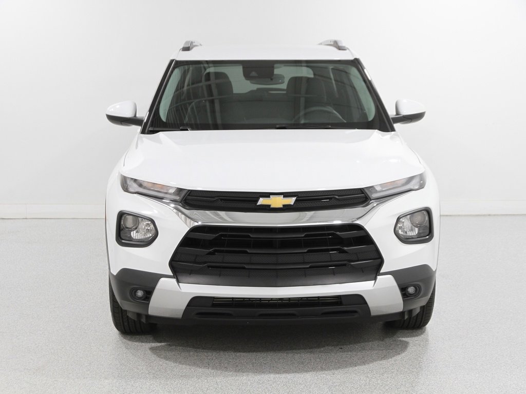 2022 Chevrolet Trailblazer LT photo 2