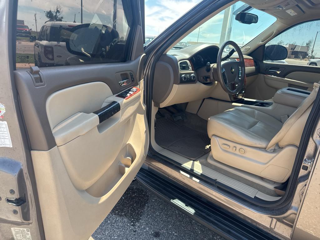 2012 Chevrolet Tahoe LT photo 9