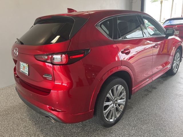 2022 Mazda CX-5 2.5 Turbo Signature photo 2