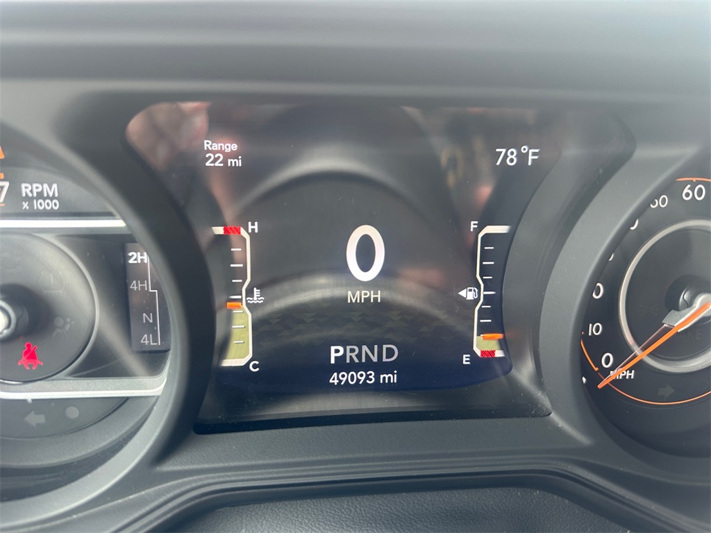 2024 Jeep Wrangler Sahara photo 19