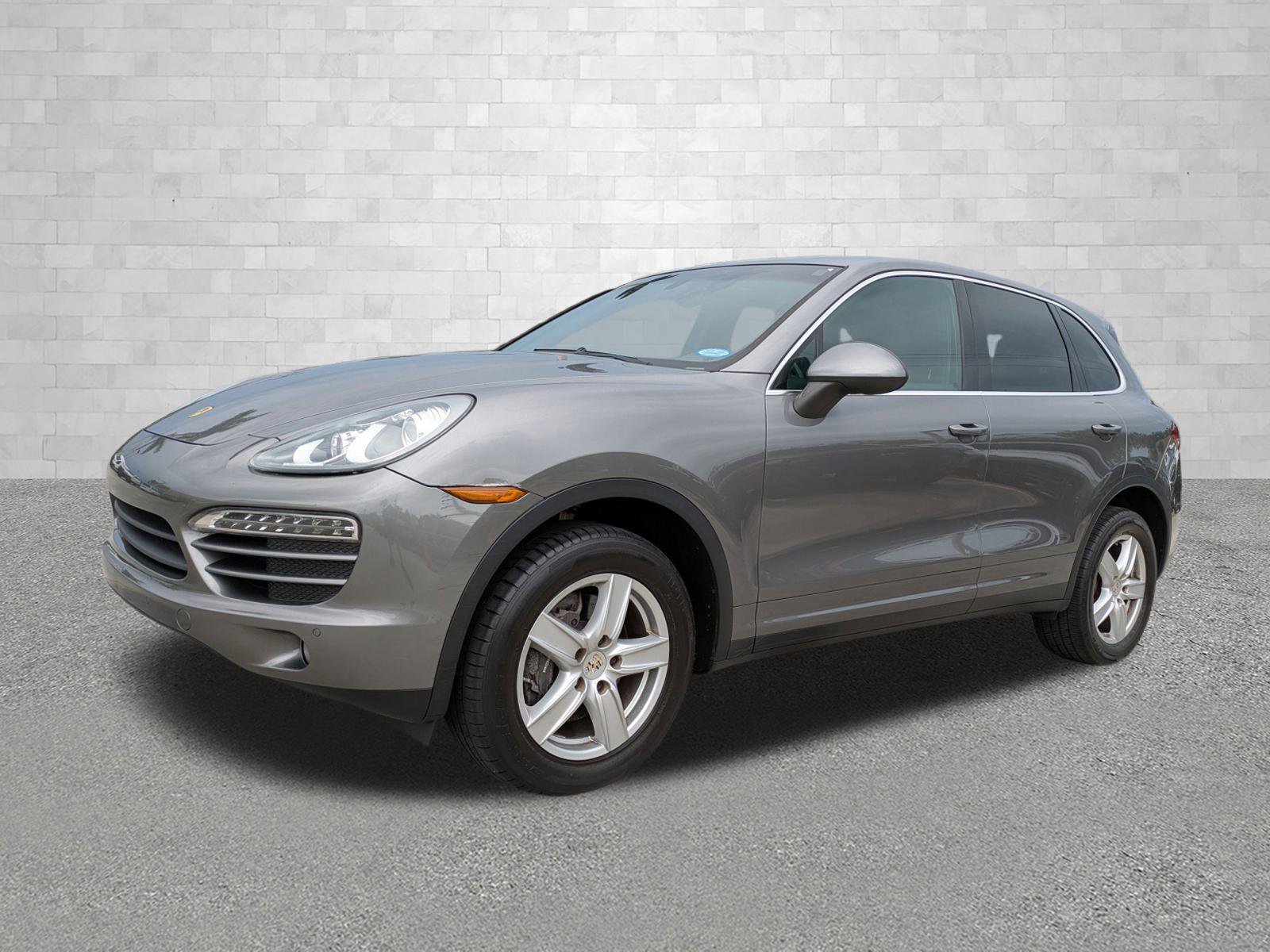 2011 Porsche Cayenne photo 5