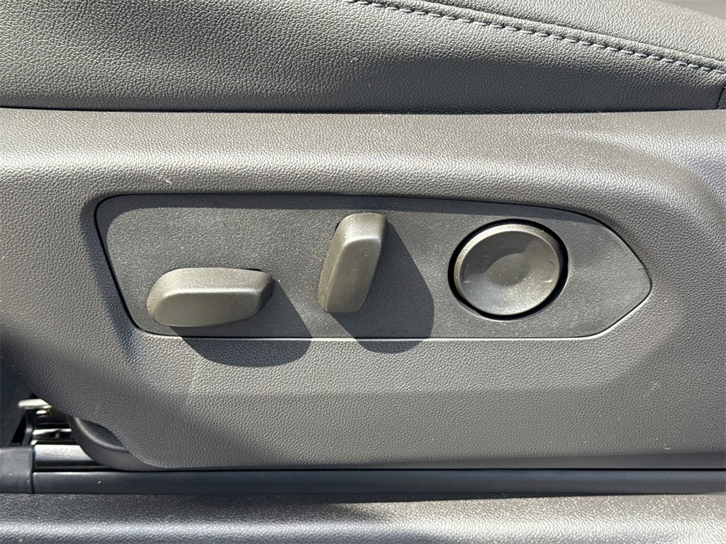 2026 GMC SIERRA - Image 16