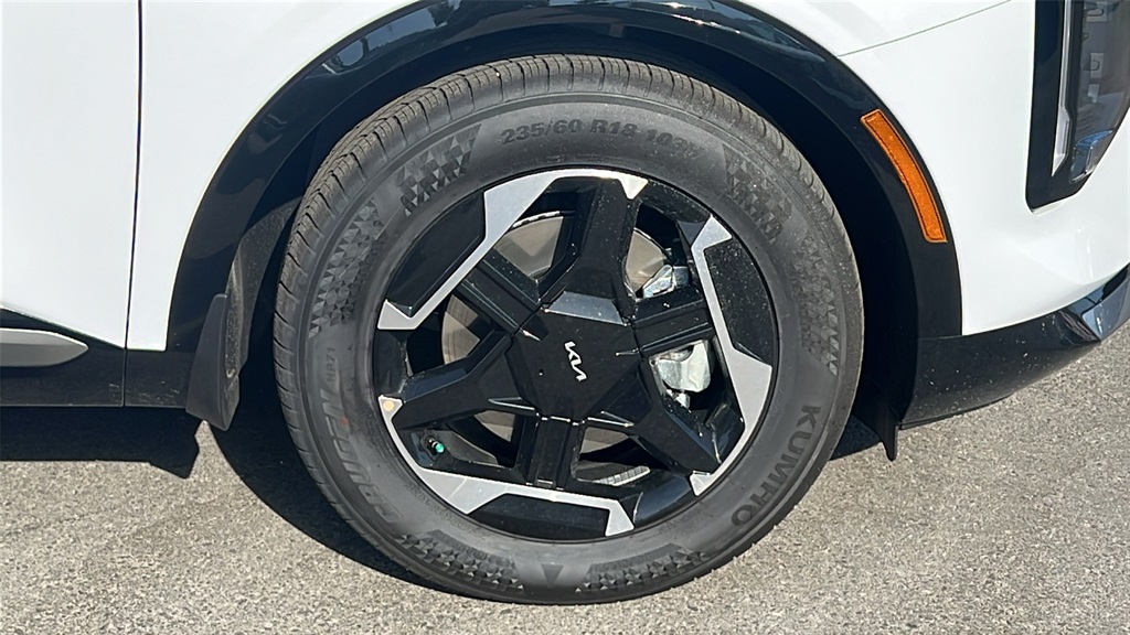 2026 Kia Sportage SX photo 10