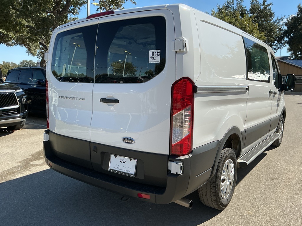 2024 Ford Transit photo 2