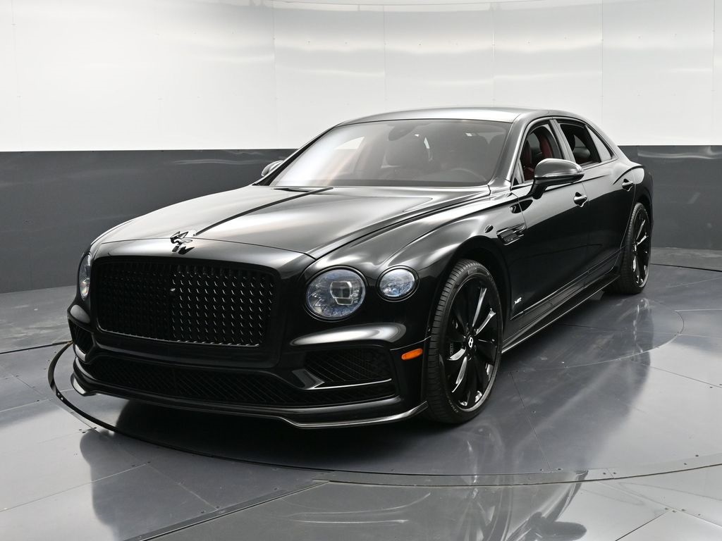 2022 Bentley Flying Spur's photo