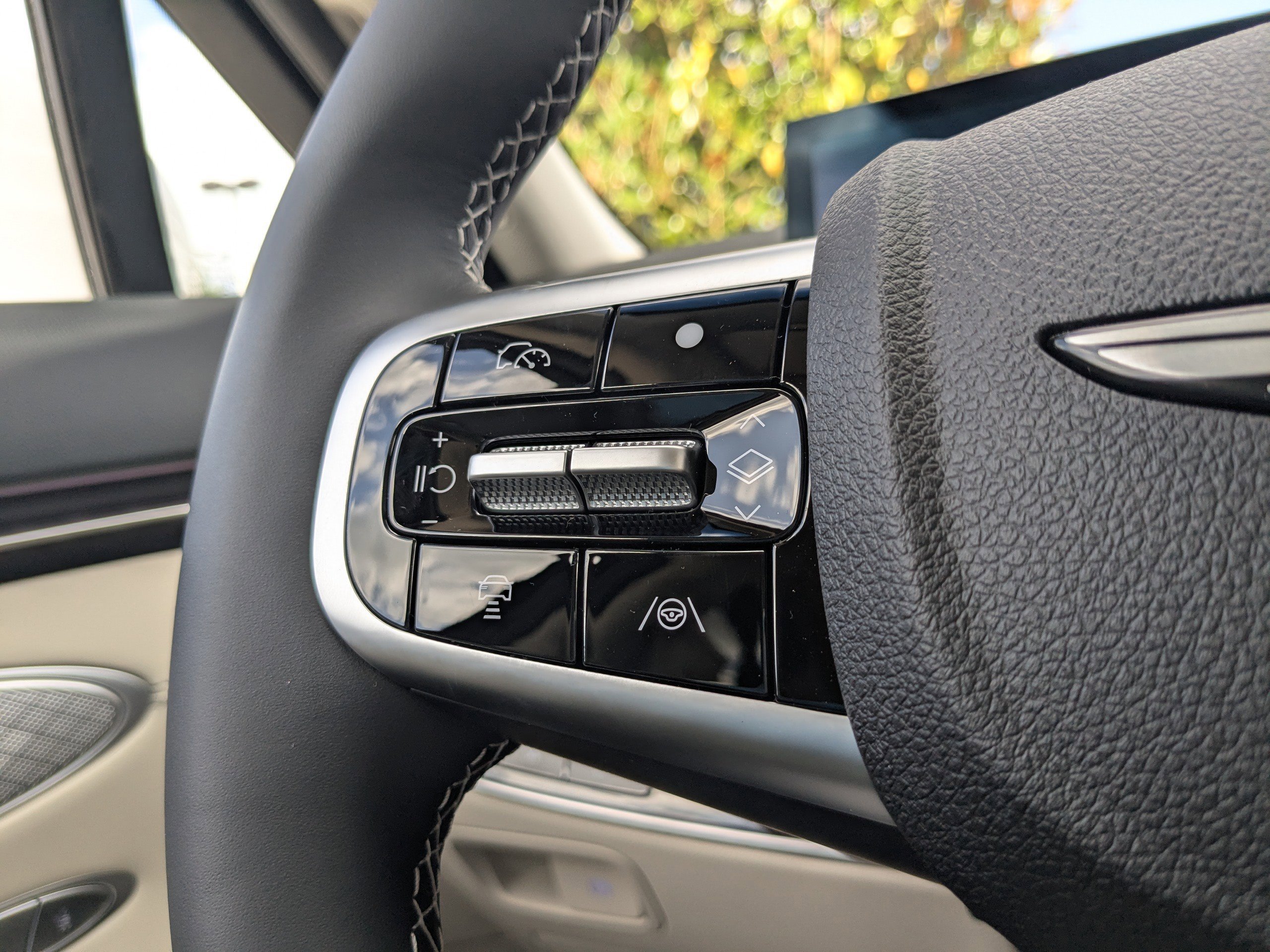 2026 Genesis GV70 2.5T Select photo 19