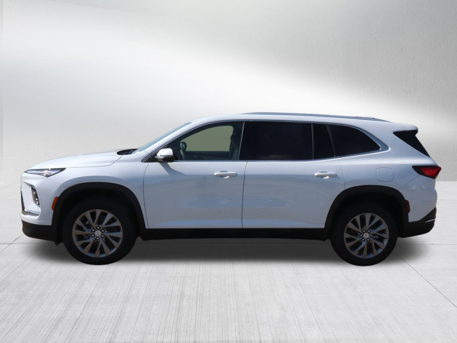 2026 Buick Enclave Preferred photo 4