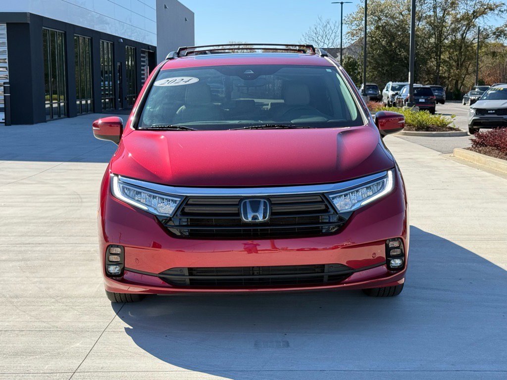 2024 Honda Odyssey Elite photo 2