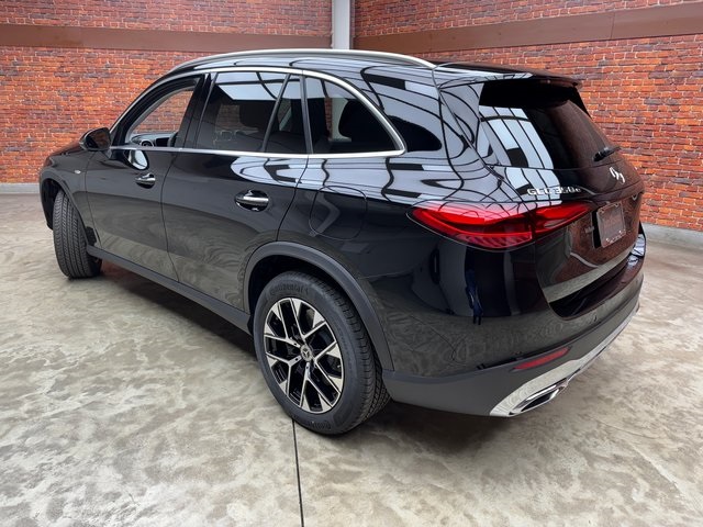 2025 Mercedes Benz GLC 350e 4MATIC photo 3