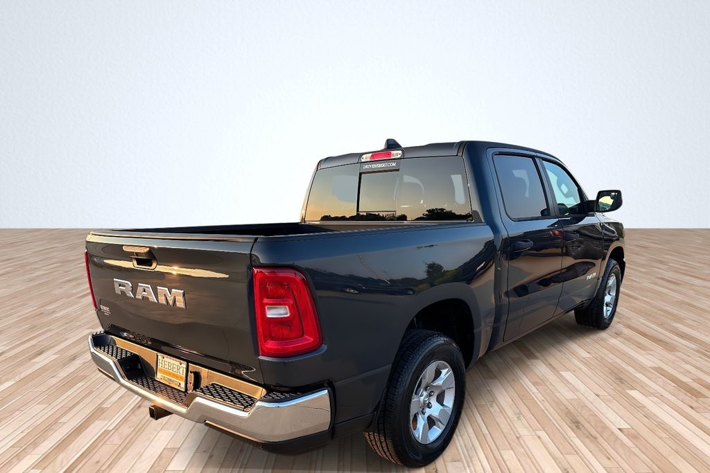 2025 Ram 1500 Tradesman photo 6