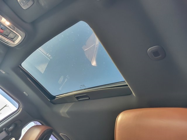 2021 RAM 3500 - Image 9