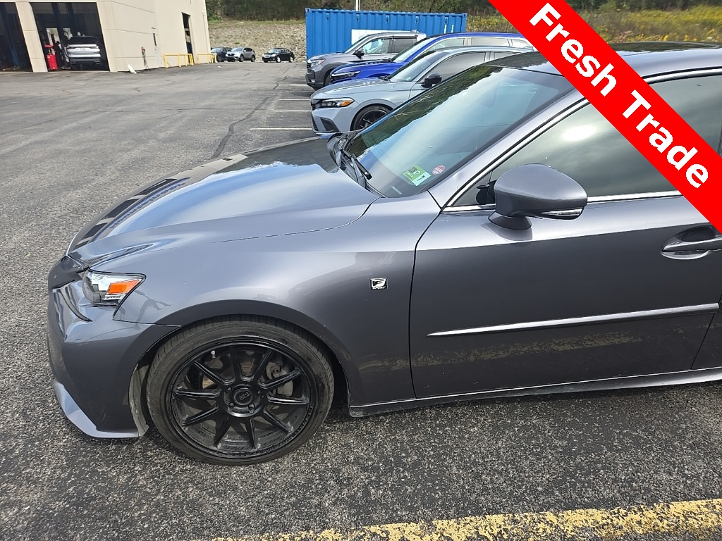 2015 Lexus IS 250 photo 3