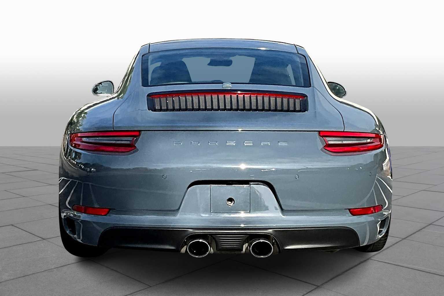 2018 Porsche 911 S photo 4