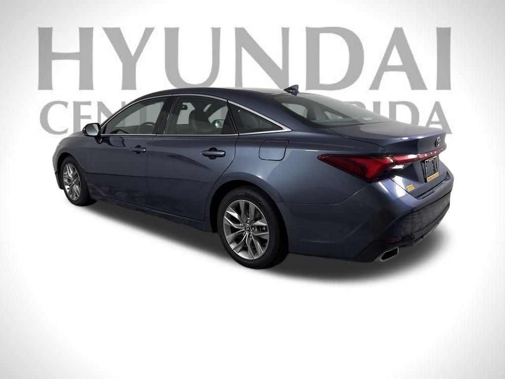 2019 Toyota Avalon XLE photo 12
