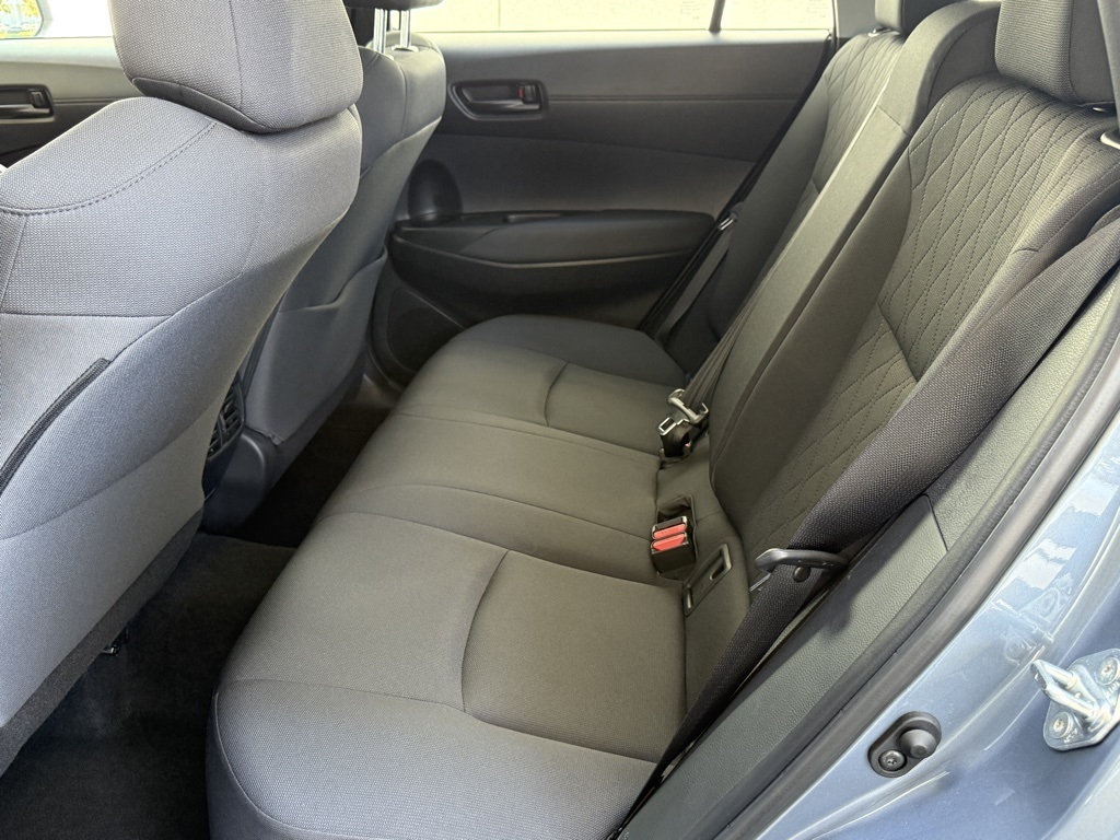 2022 Toyota Corolla Cross LE photo 29