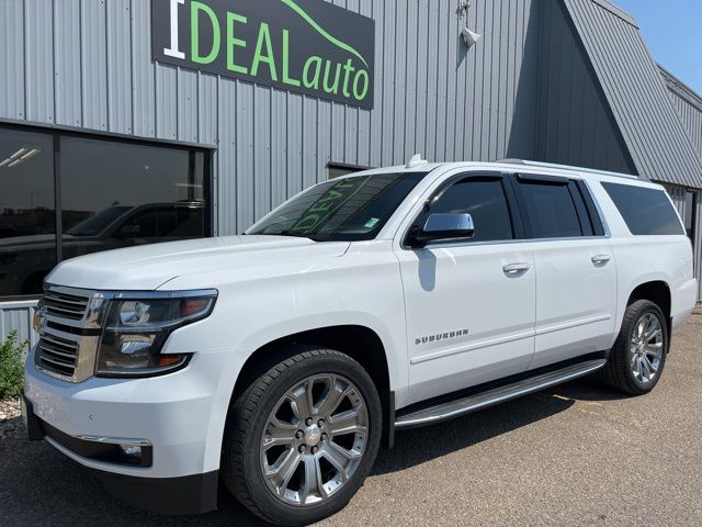 2018 Chevrolet Suburban Premier photo 2