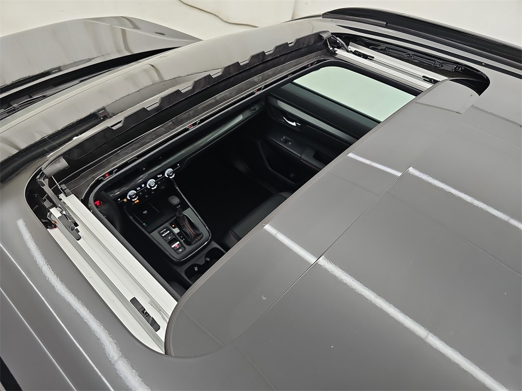 2026 Honda CR-V Hybrid Sport-L photo 35