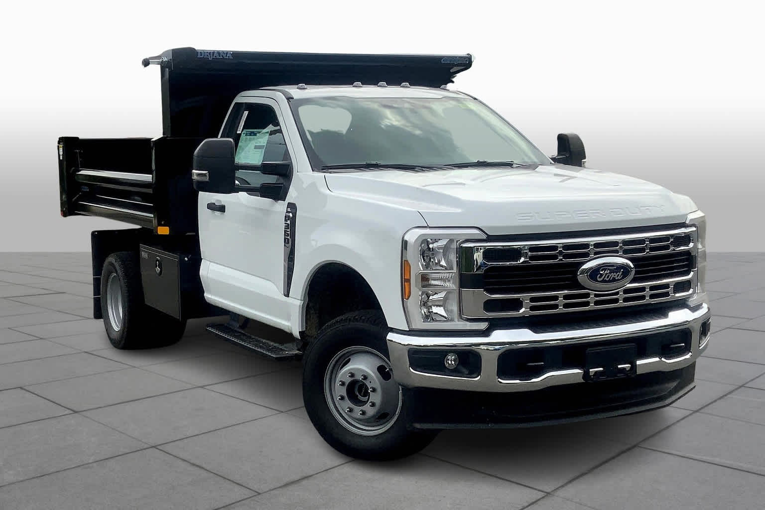 2025 Ford F-350 XL photo 19