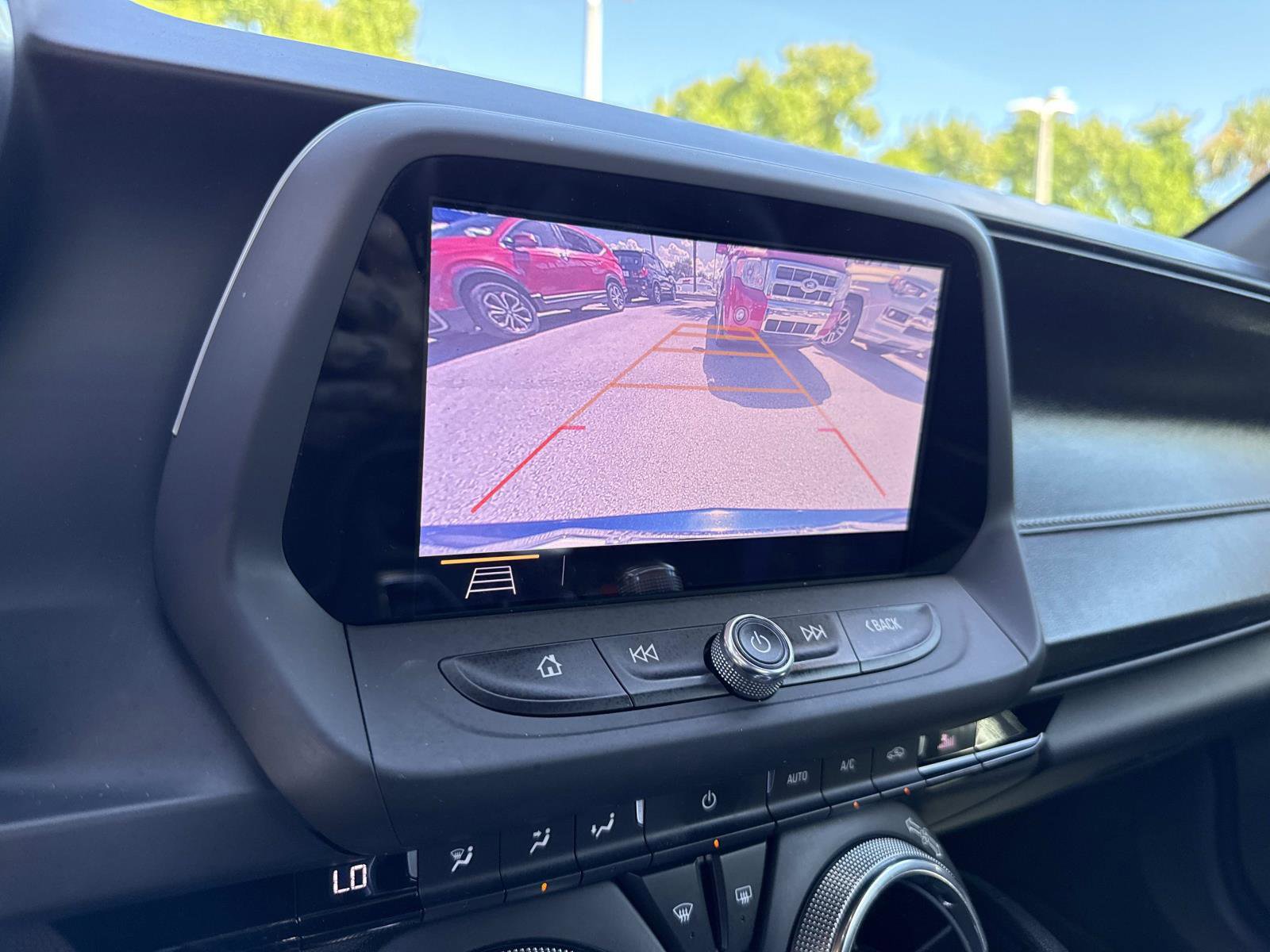 2019 Chevrolet Camaro 1LT photo 19