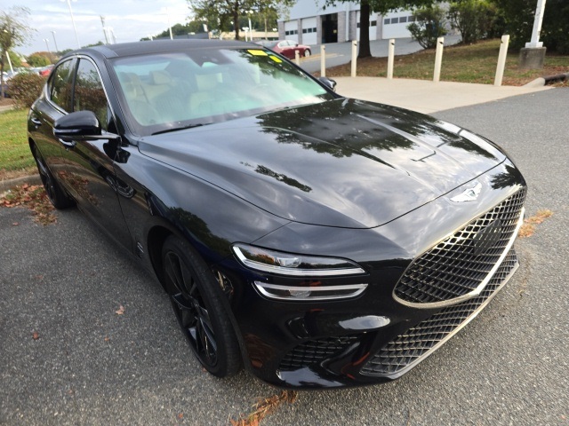 2022 Genesis G70 3.3T photo 2
