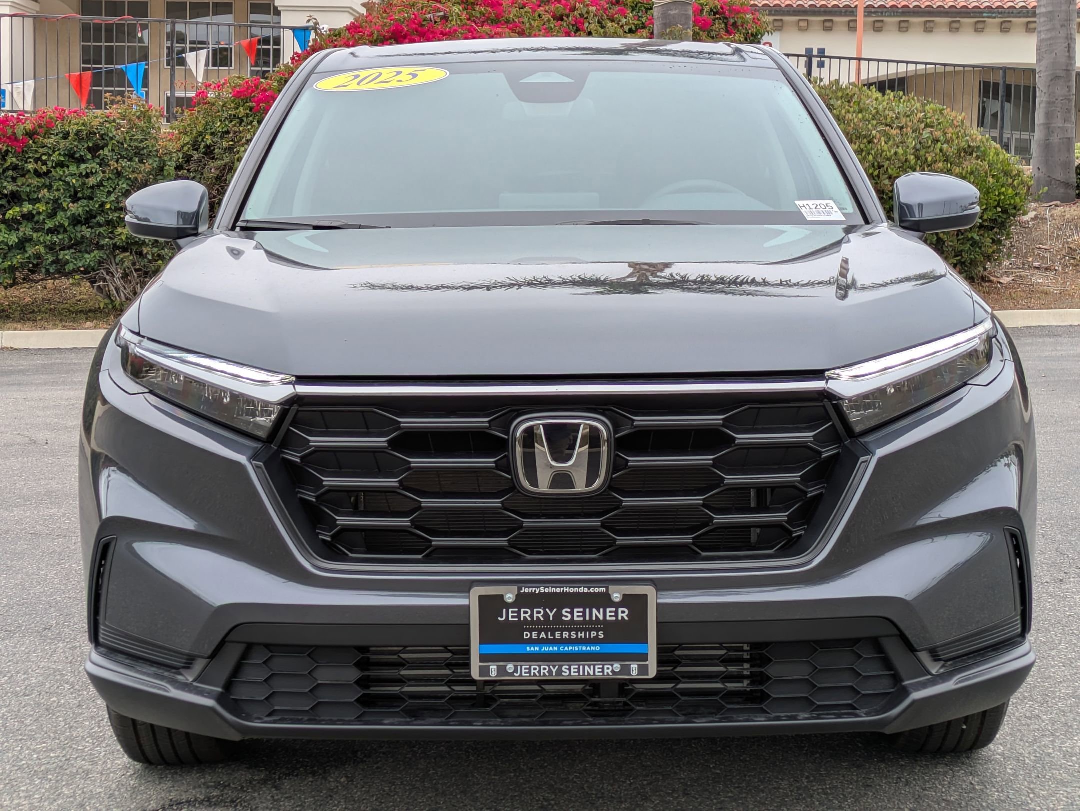 2025 Honda CR-V LX photo 5