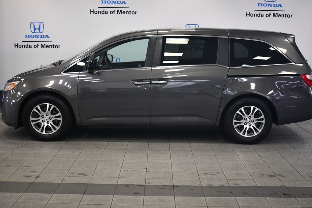 2011 Honda Odyssey EX photo 2