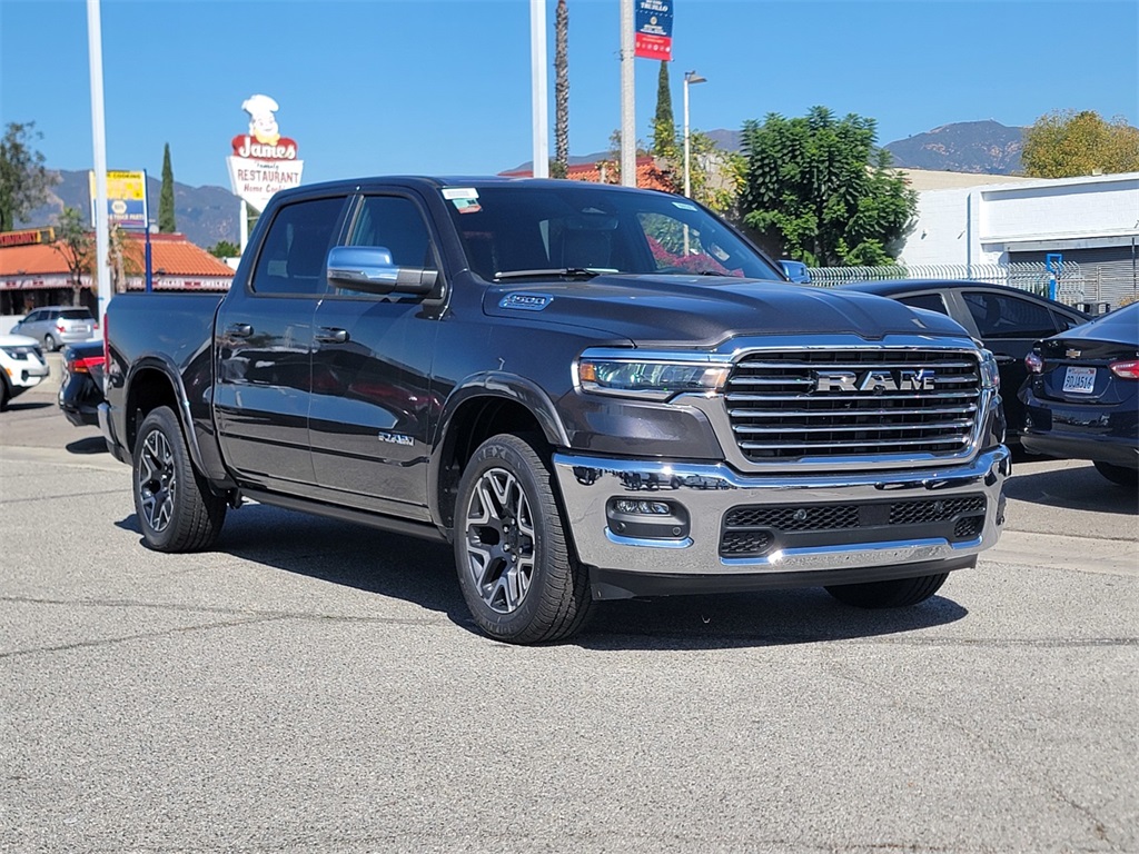 2026 RAM Ram 1500 Pickup Laramie's photo