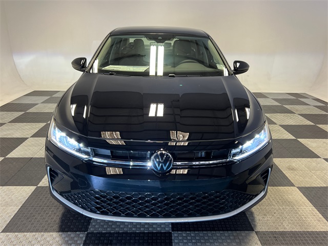 2025 Volkswagen Jetta 1.5T SE photo 2
