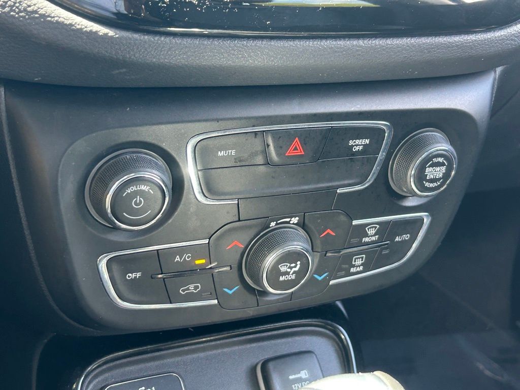 2021 Jeep Compass Altitude photo 34