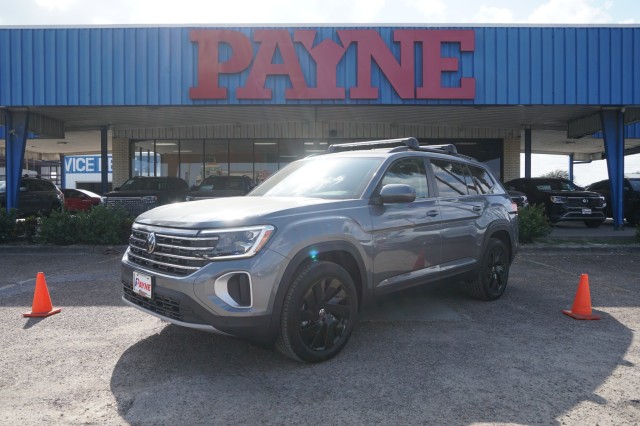 2024 Volkswagen Atlas SE w/Tech's photo