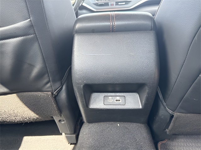 2020 Nissan Altima 2.5 SR photo 13