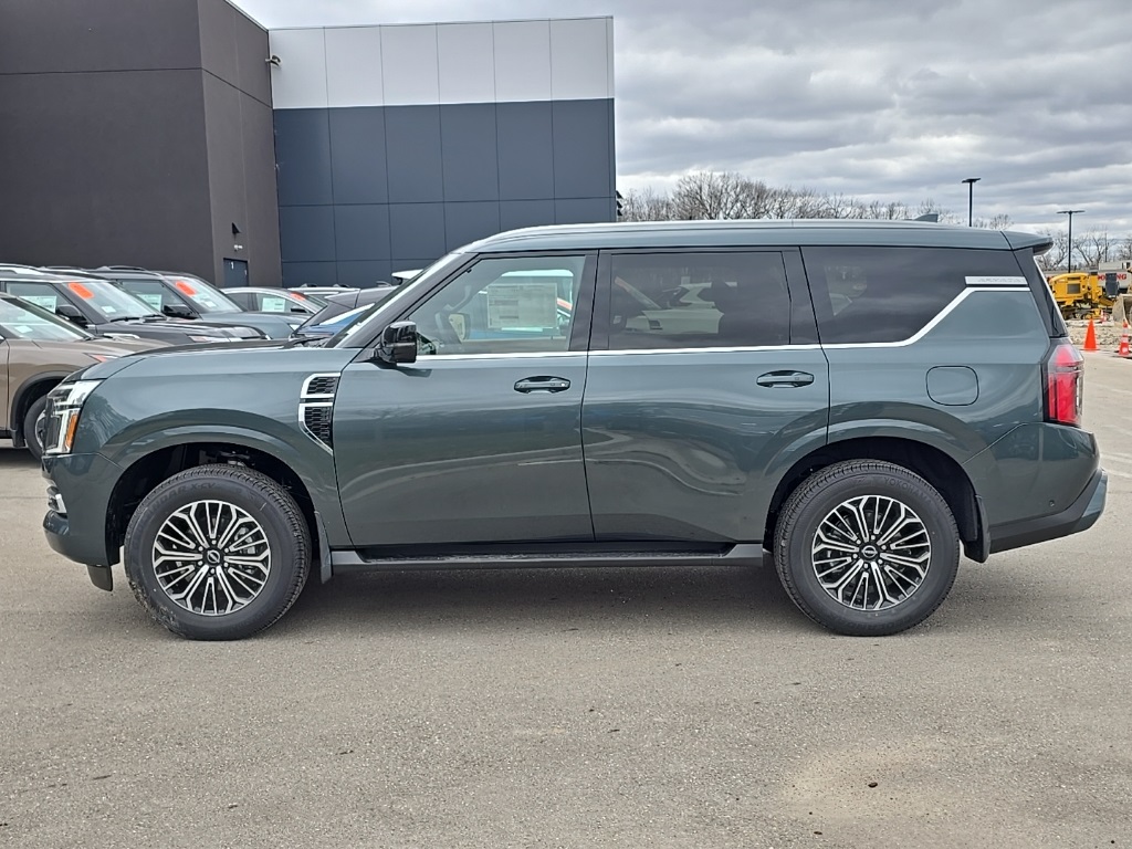 2025 Nissan Armada SL photo 2