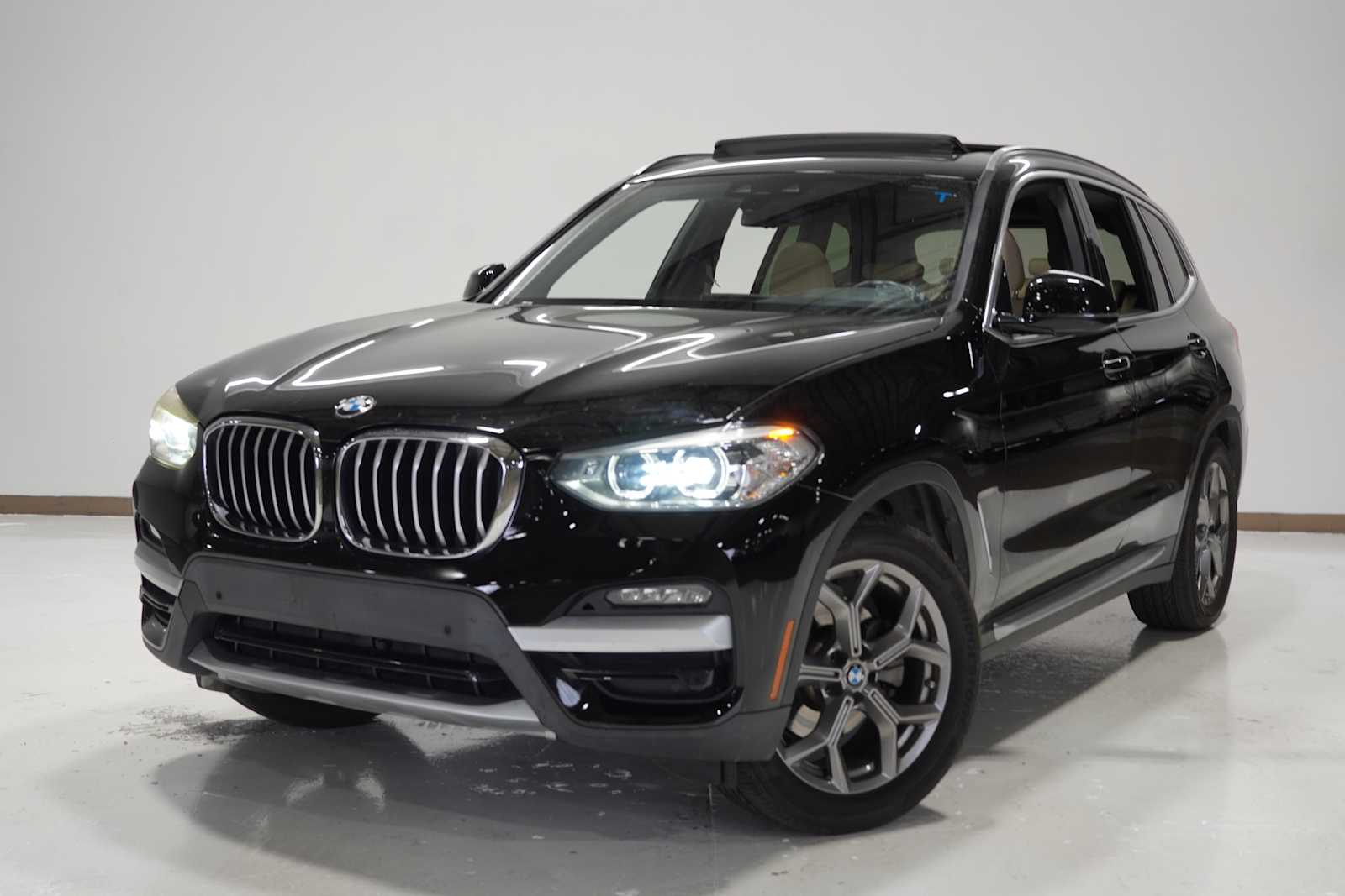 2020 BMW X3 30i's photo
