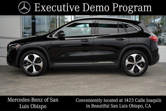 2025 Mercedes Benz GLA 250 photo 2