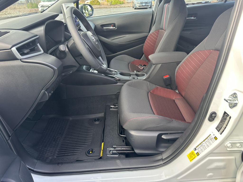 2026 Toyota Corolla SE photo 13