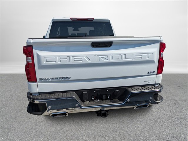 2025 Chevrolet Silverado 1500 LTZ photo 4